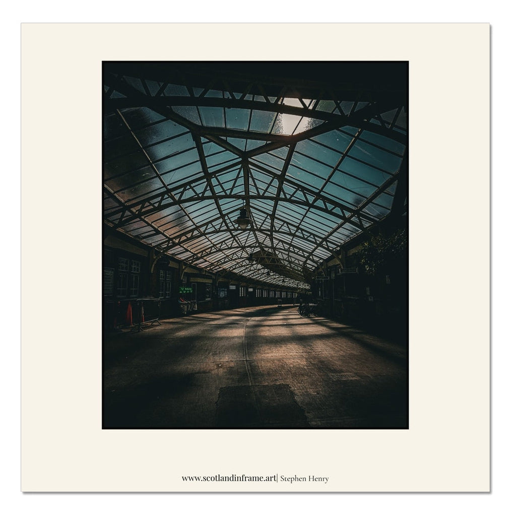 Contemporary Photograph of the Wemyss bay Transport Station.